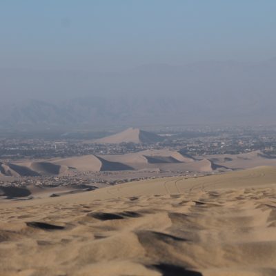 Las dunas más grandes ofrecían grandes vistas de todo el desierto y los pueblos colindantes