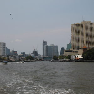 Bangkok desde el río Chao Phraya