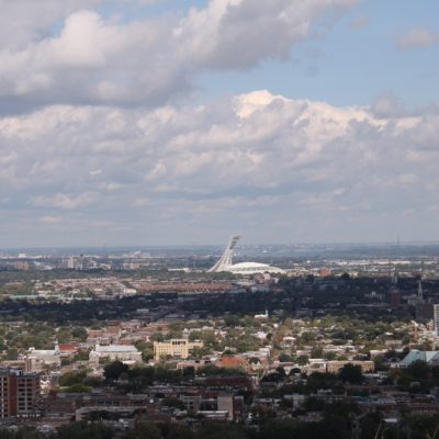 Estadio Olimpico de Montreal desde el Mont-Real