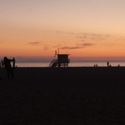 La típica caseta de los "Vigilantes de la Playa" en Santa Mónica