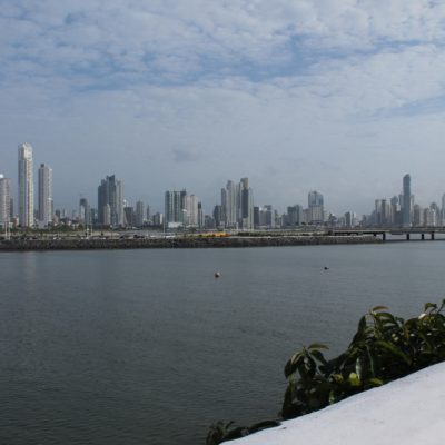 La ciudad nos sorprendió con este skyline estilo Estados Unidos, nada convencional en Centroamérica