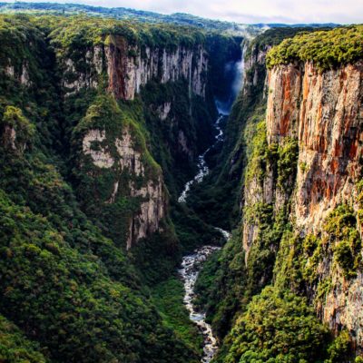 Echábamos de menos los parques nacionales de Brasil y el cañón Itaimbenzinho no fue una decepción
