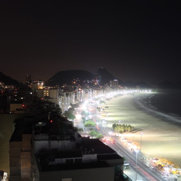 Desde la terraza de un hotel, pudimos disfrutar de esta vista de Copacabana