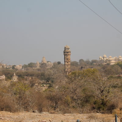 El conjunto de edificios dentro dentro del fuerte de Chittorgarh