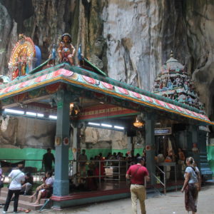 Templo dentro de la cueva principal