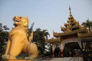 Nga Htut Gyi Pagoda
