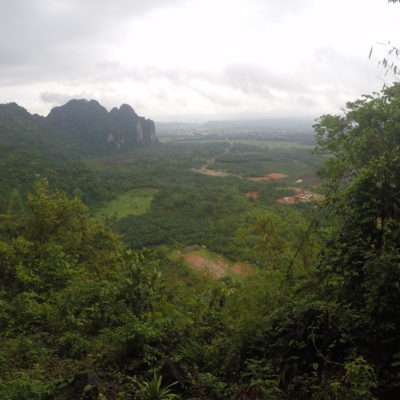 Las vistas desde Pha Ngeun son preciosas, aunque el tiempo no acompañara mucho