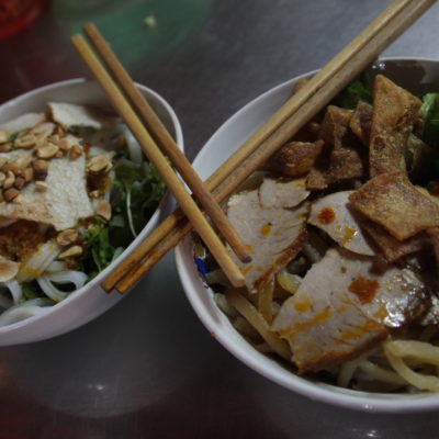 El cao lau y el mi quang son dos platos de noodles tradicionales de Hoi An