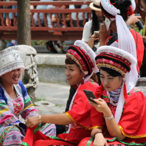 Dentro del museo nos encontramos con estas chicas vestidas con trajes tradicionales chinos para sacarse fotos con los turistas